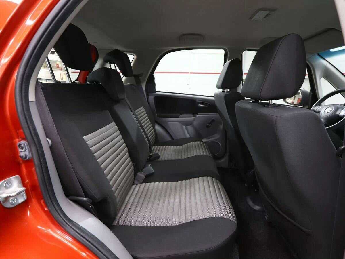 Suzuki SX4 б/у, 2013, Механическая. Фото: #20