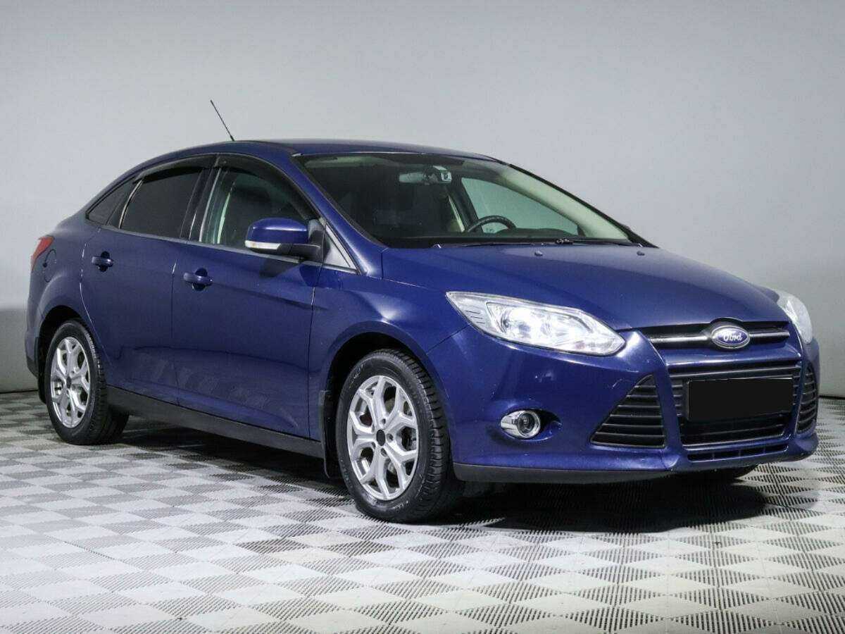 Ford Focus б/у, 2012, Механическая. Фото: #2