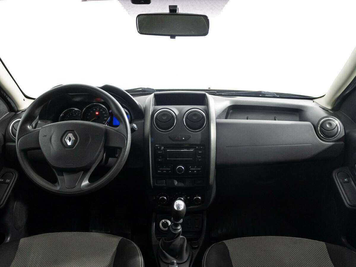 Renault Duster б/у, 2015, Механическая. Фото: #12