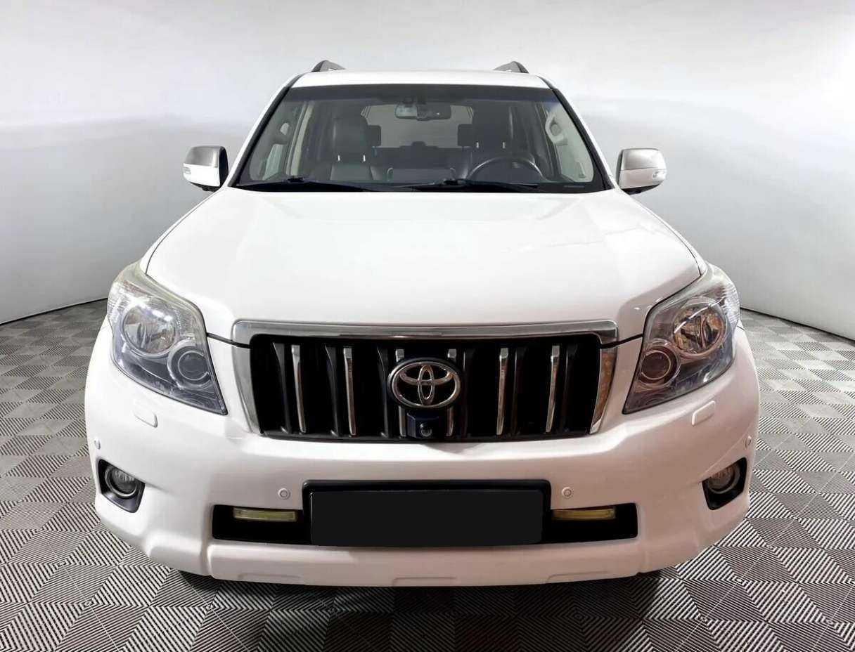 Toyota Land Cruiser Prado б/у, 2013, Автоматическая. Фото: #2