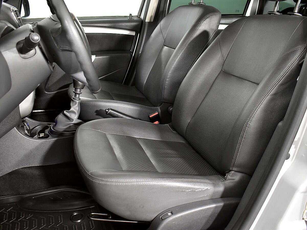 Nissan Terrano б/у, 2014, Механическая. Фото: #4