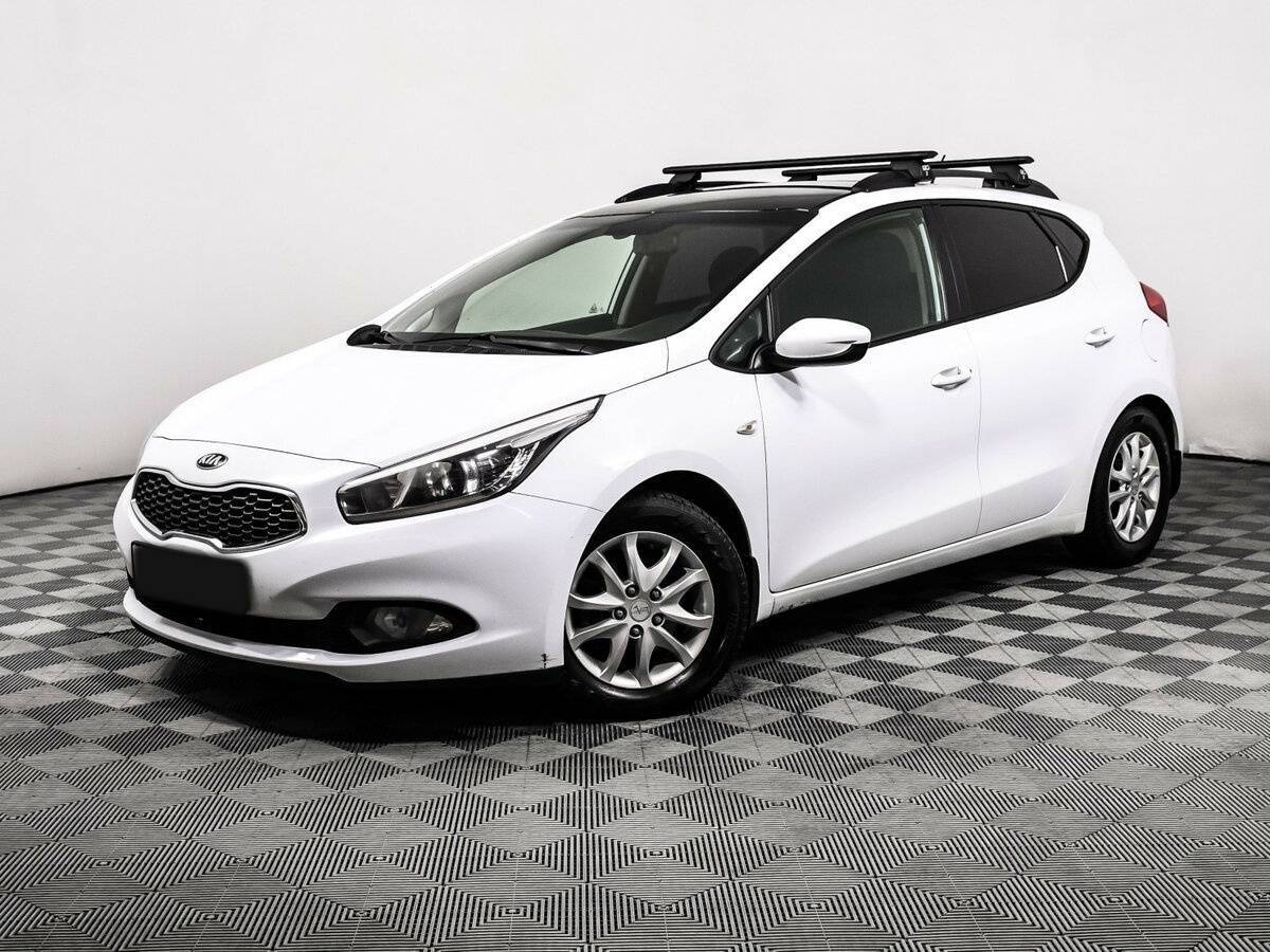 Kia Ceed б/у, 2012, Автоматическая. Фото: #0