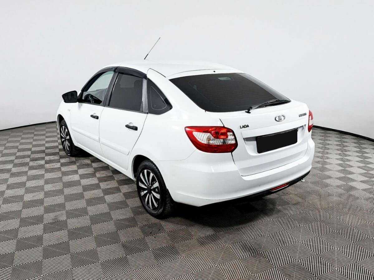 Lada (ВАЗ) Granta б/у, 2018, Механическая. Фото: #5