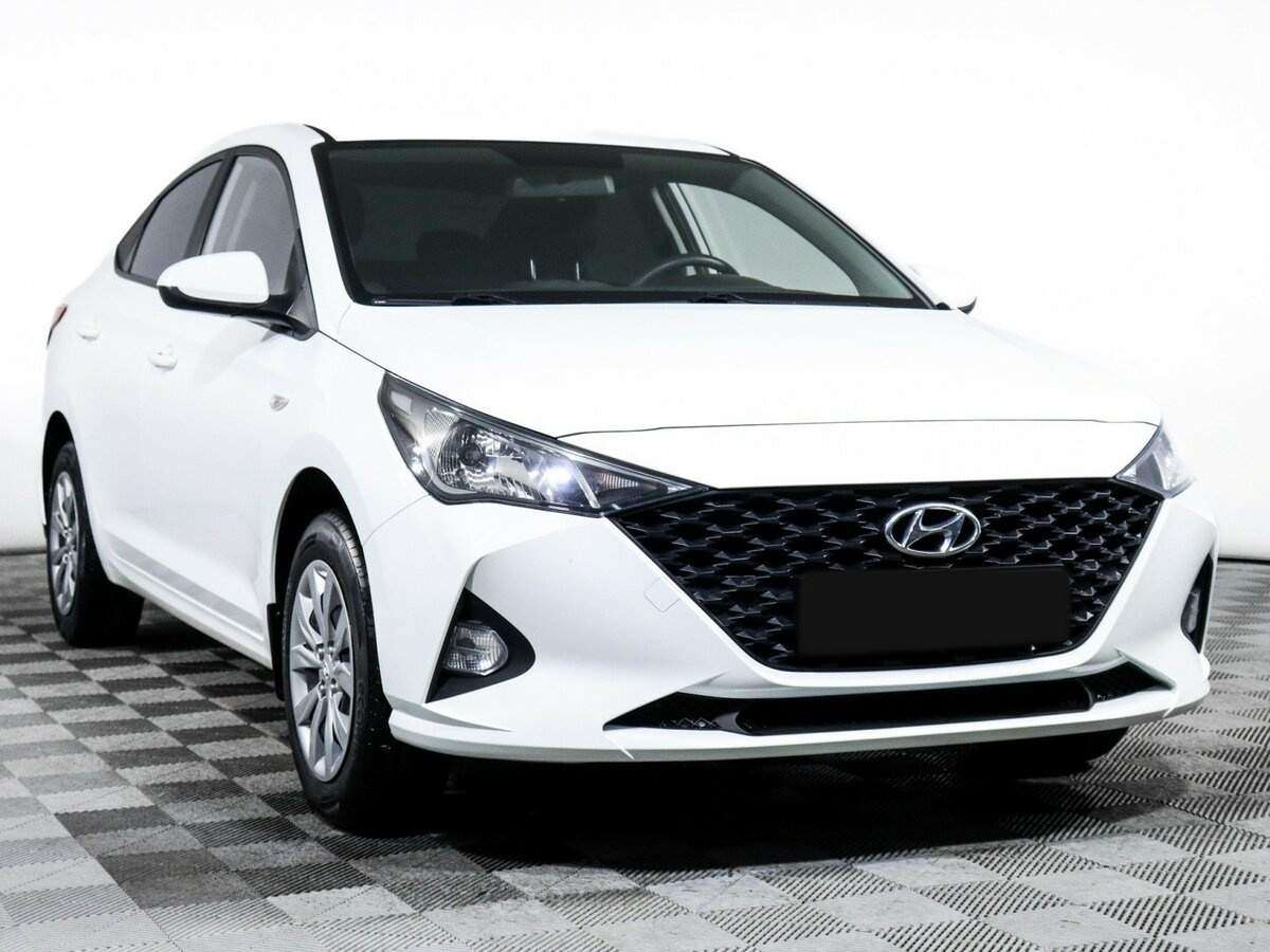 Hyundai Solaris б/у, 2021, Механическая. Фото: #2