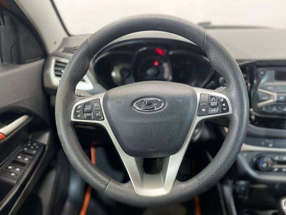 Lada (ВАЗ) Vesta б/у, 2020, Механическая. Фото: #11