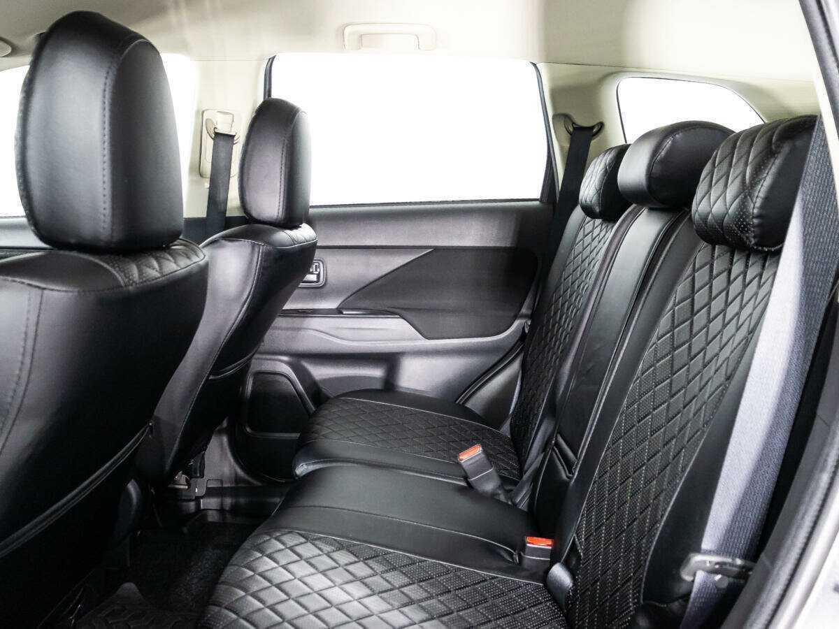 Mitsubishi Outlander б/у, 2021, Вариатор. Фото: #7