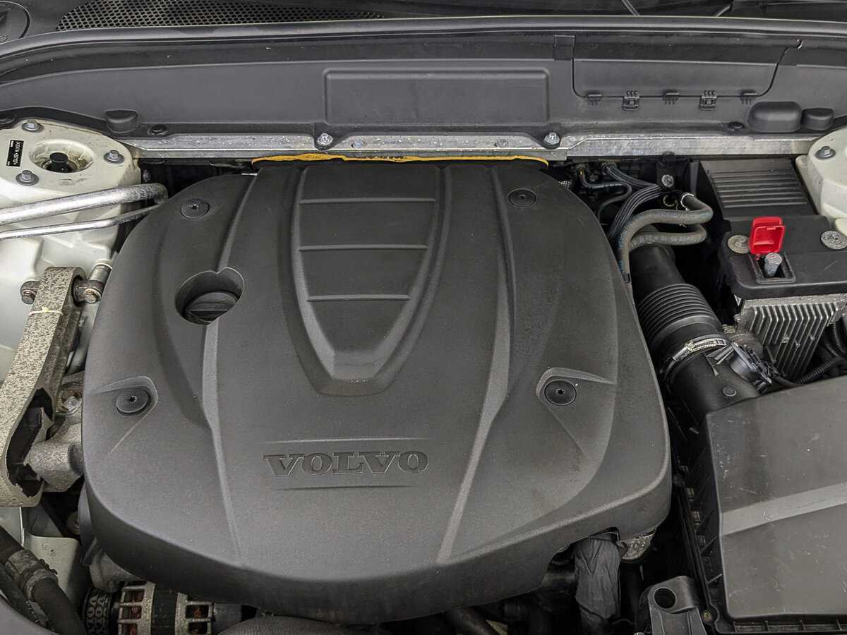 Volvo XC60 б/у, 2018, Автоматическая. Фото: #8