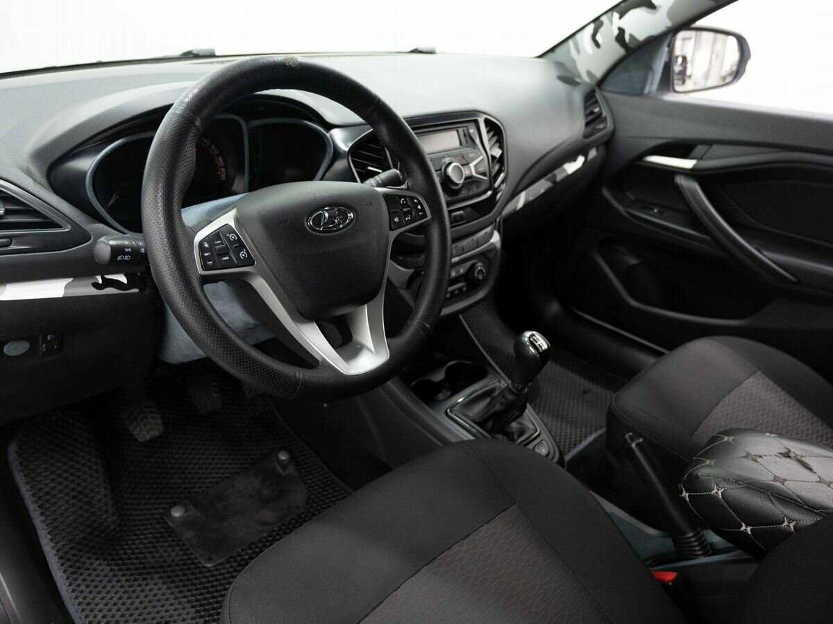 Lada (ВАЗ) Vesta б/у, 2020, Механическая. Фото: #6