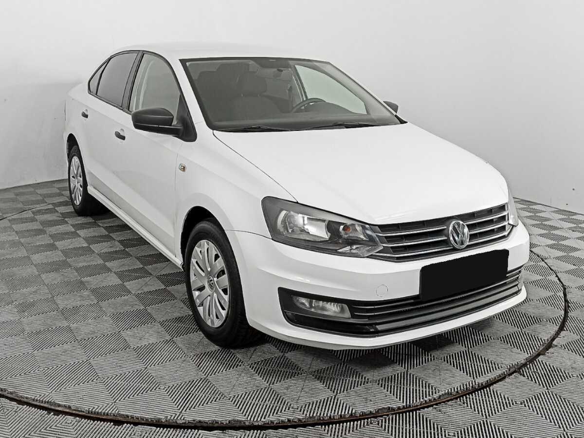 Volkswagen Polo б/у, 2019, Механическая. Фото: #2