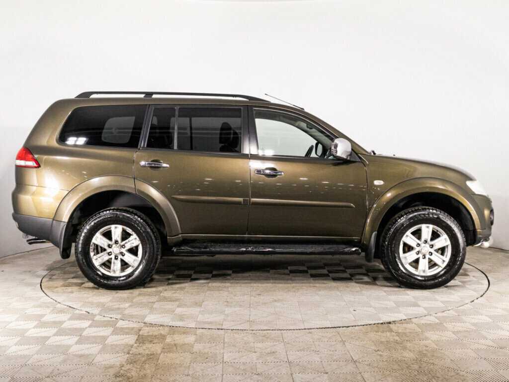 Mitsubishi Pajero Sport б/у, 2014, Автоматическая. Фото: #3