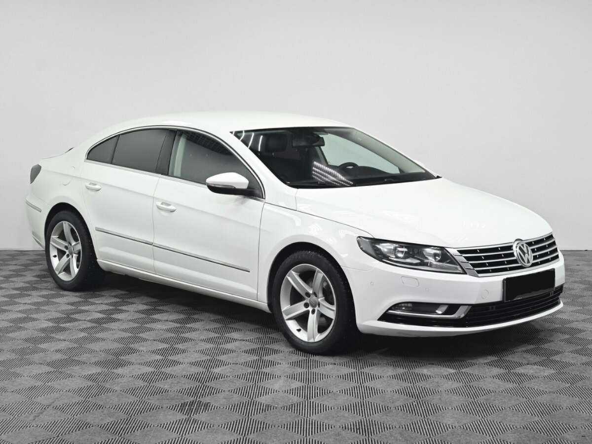 Volkswagen Passat CC б/у, 2012, Роботизированная. Фото: #2