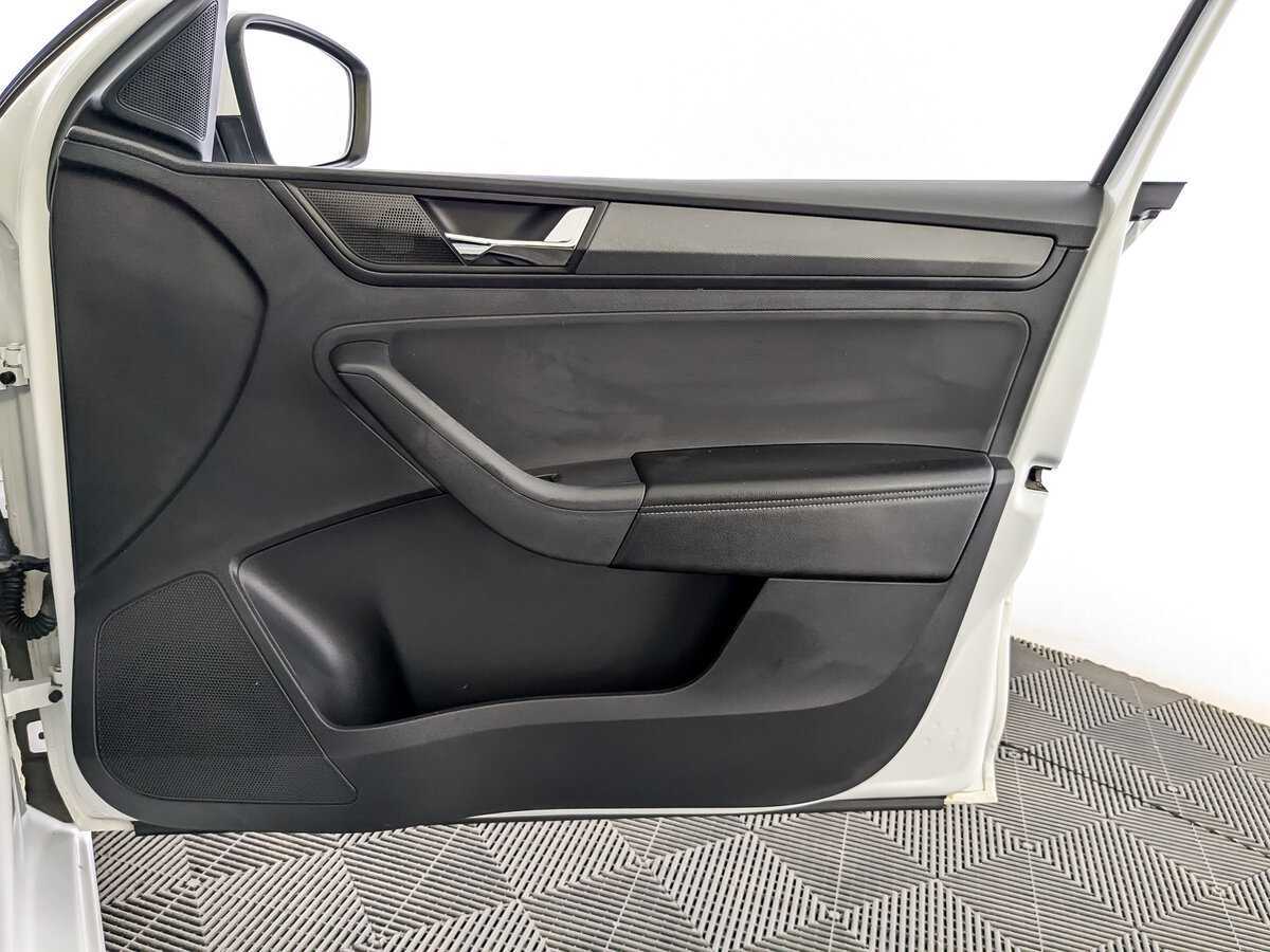 Skoda Rapid б/у, 2020, Автоматическая. Фото: #18