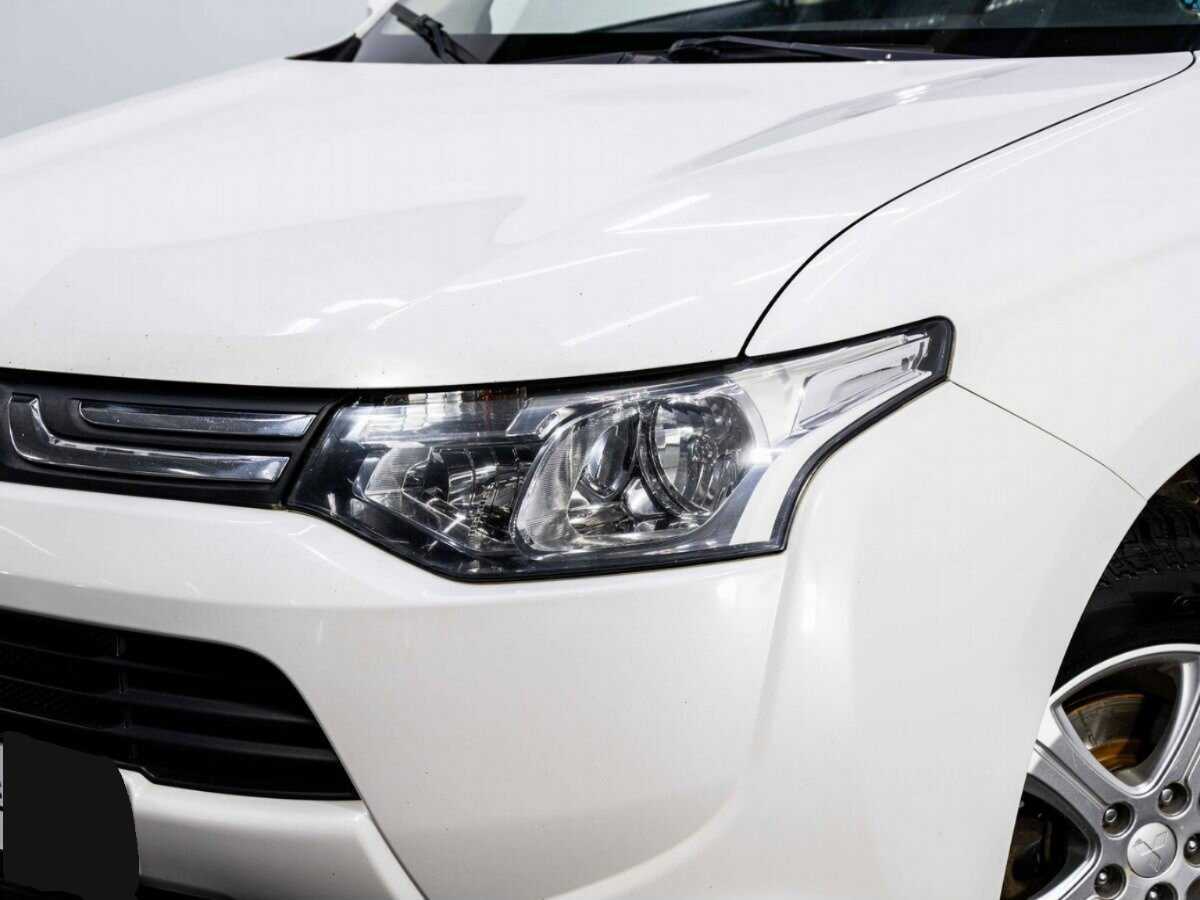 Mitsubishi Outlander б/у, 2012, Вариатор. Фото: #6