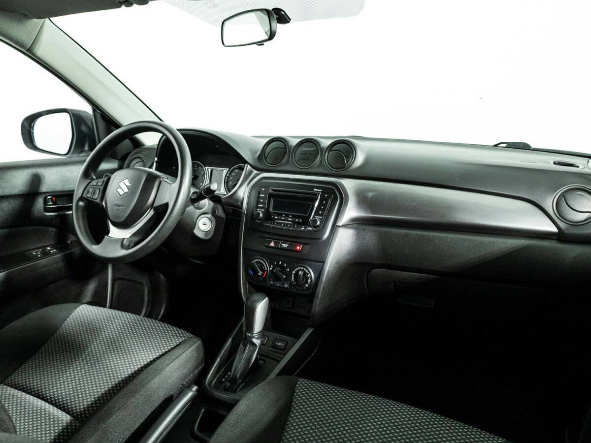 Suzuki Vitara б/у, 2020, Автоматическая. Фото: #7