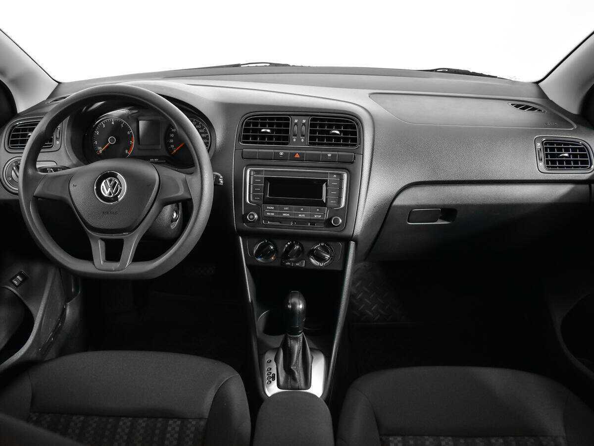 Volkswagen Polo б/у, 2019, Автоматическая. Фото: #10