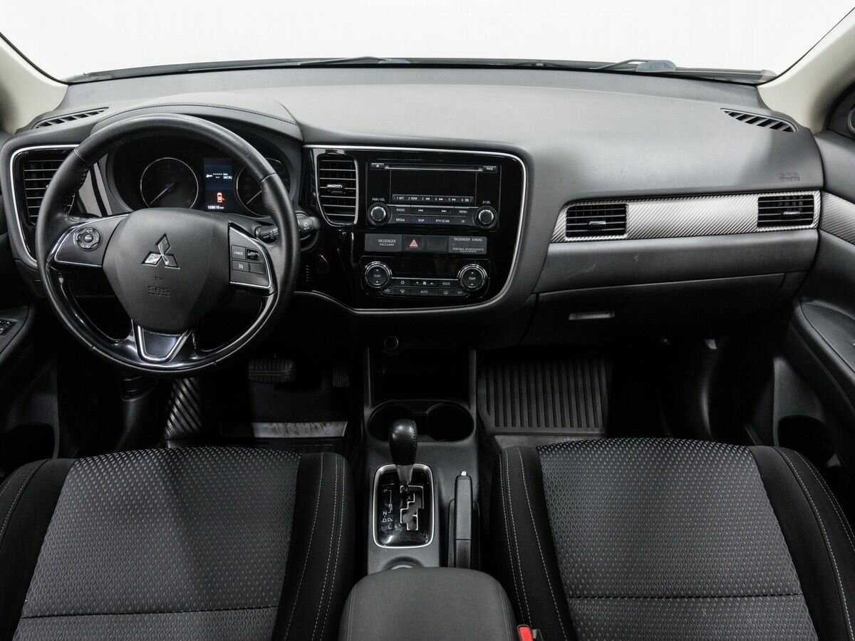 Mitsubishi Outlander б/у, 2016, Вариатор. Фото: #11
