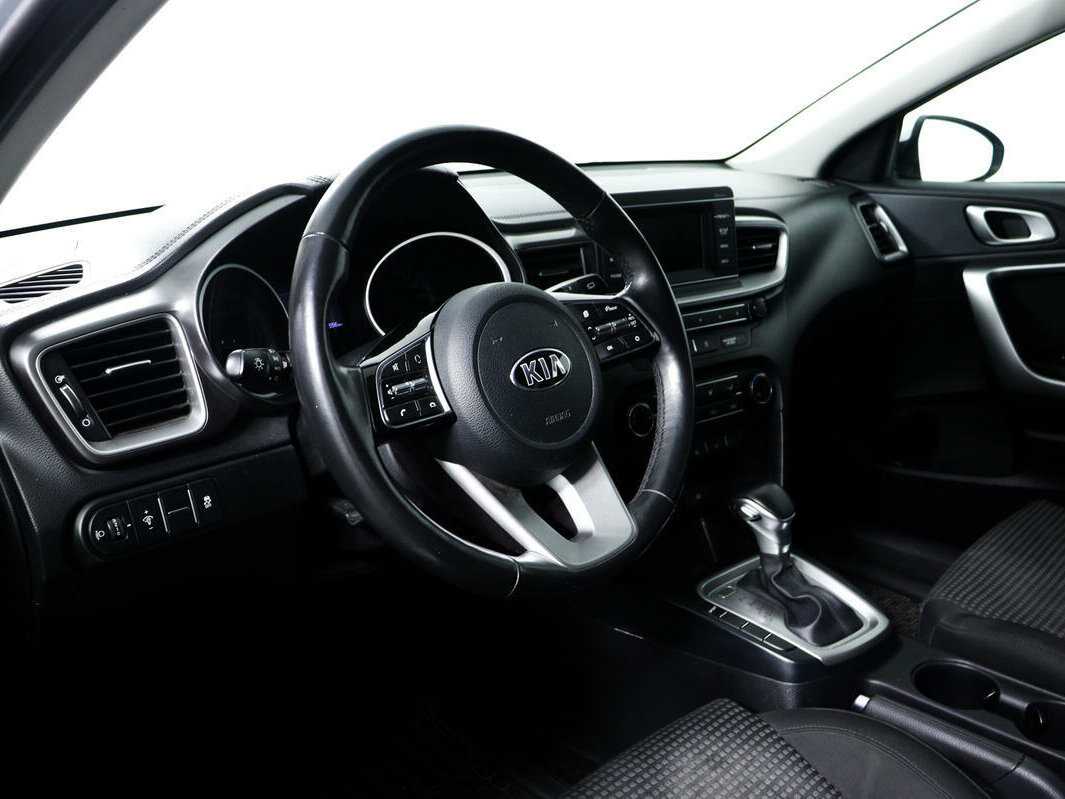 Kia Ceed б/у, 2019, Автоматическая. Фото: #12