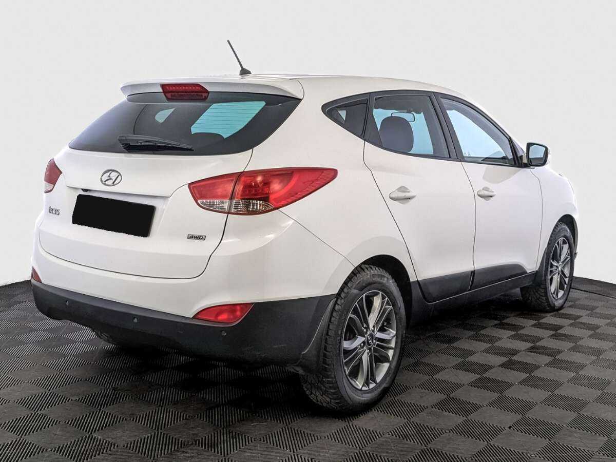 Hyundai ix35 б/у, 2015, Автоматическая. Фото: #4