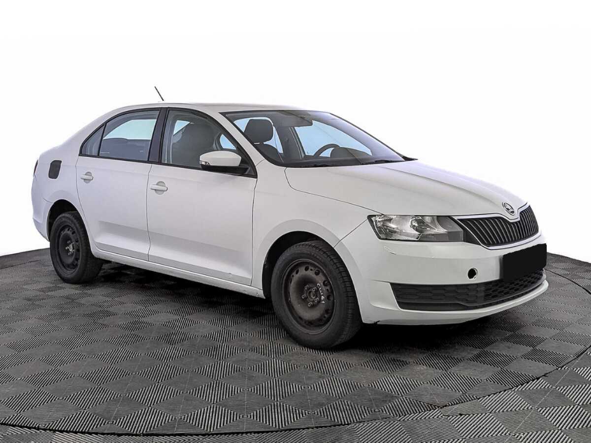 Skoda Rapid б/у, 2019, Автоматическая. Фото: #2