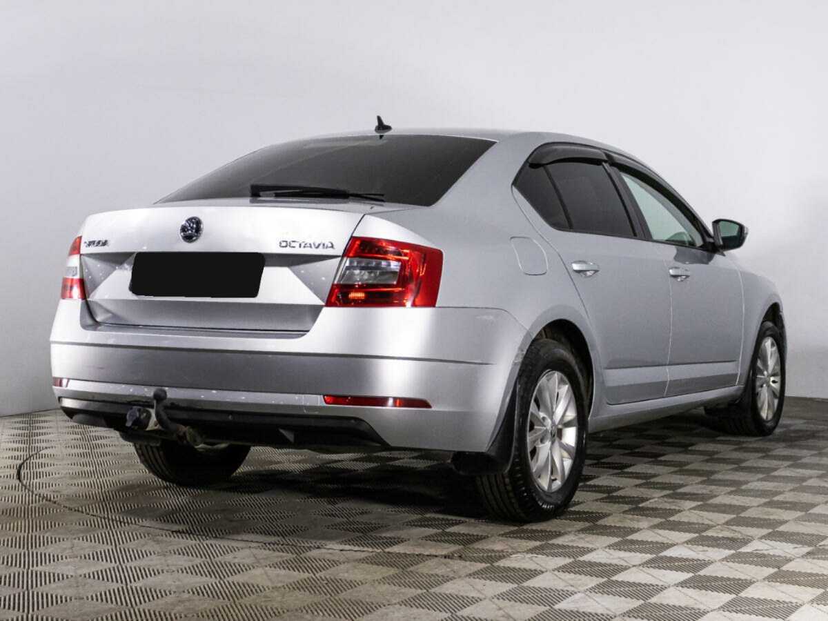 Skoda Octavia б/у, 2018, Механическая. Фото: #4