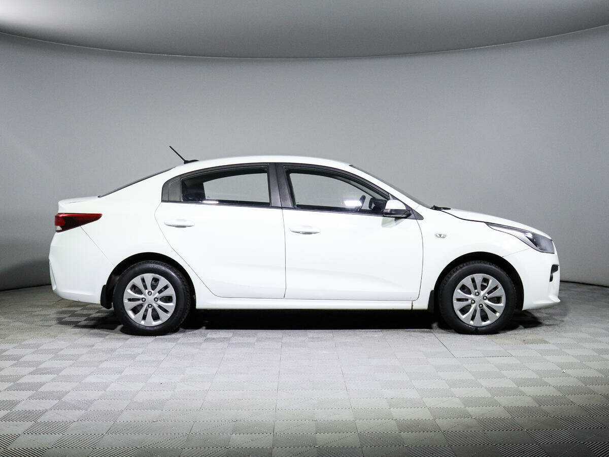 Kia Rio б/у, 2017, Механическая. Фото: #3