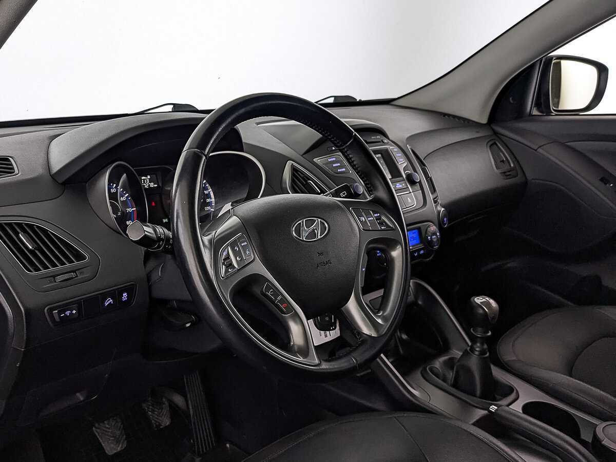 Hyundai ix35 б/у, 2015, Механическая. Фото: #14