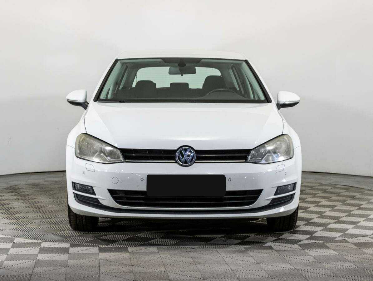 Volkswagen Golf б/у, 2014, Механическая. Фото: #1