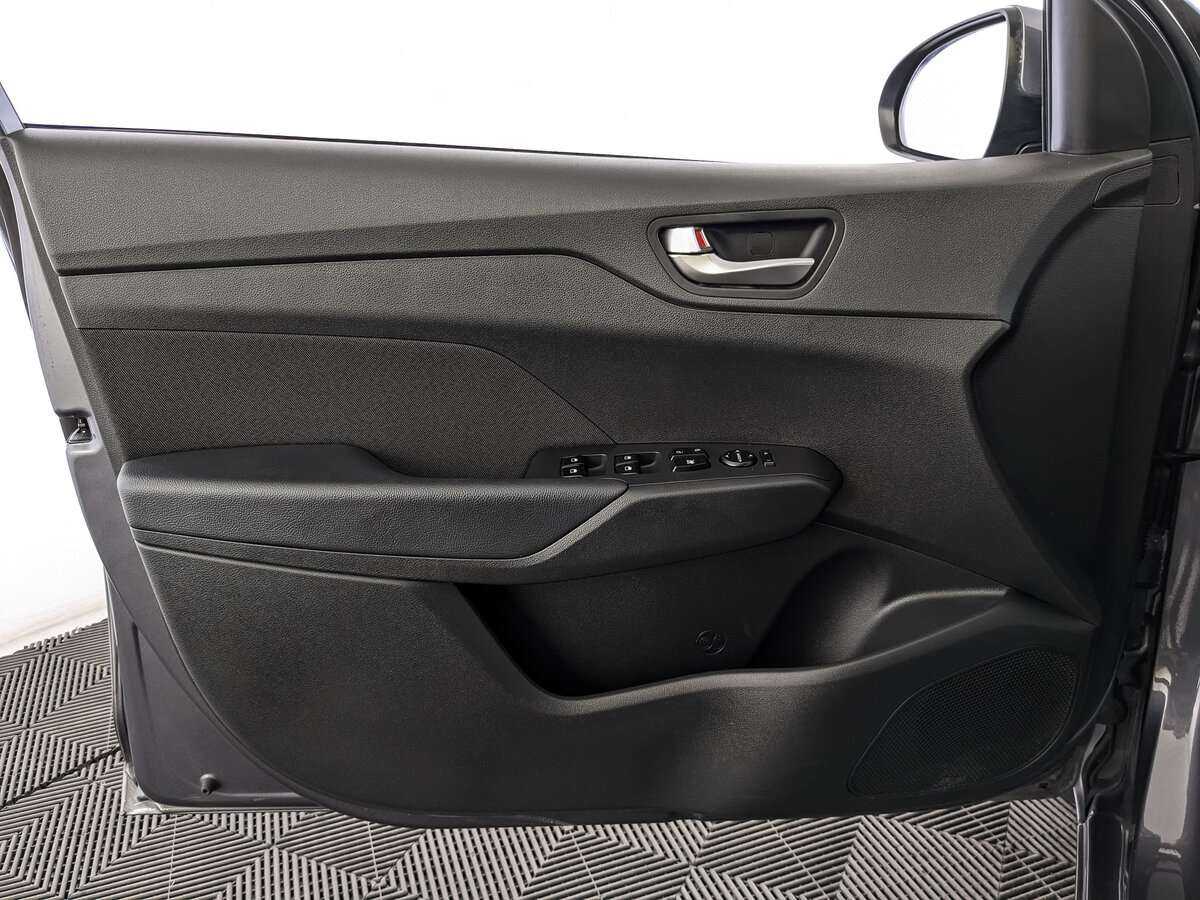 Hyundai Solaris б/у, 2021, Автоматическая. Фото: #16