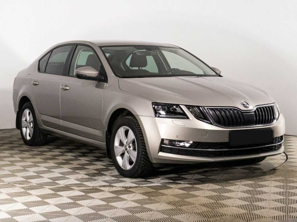 Skoda Octavia б/у, 2018, Автоматическая. Фото: #2