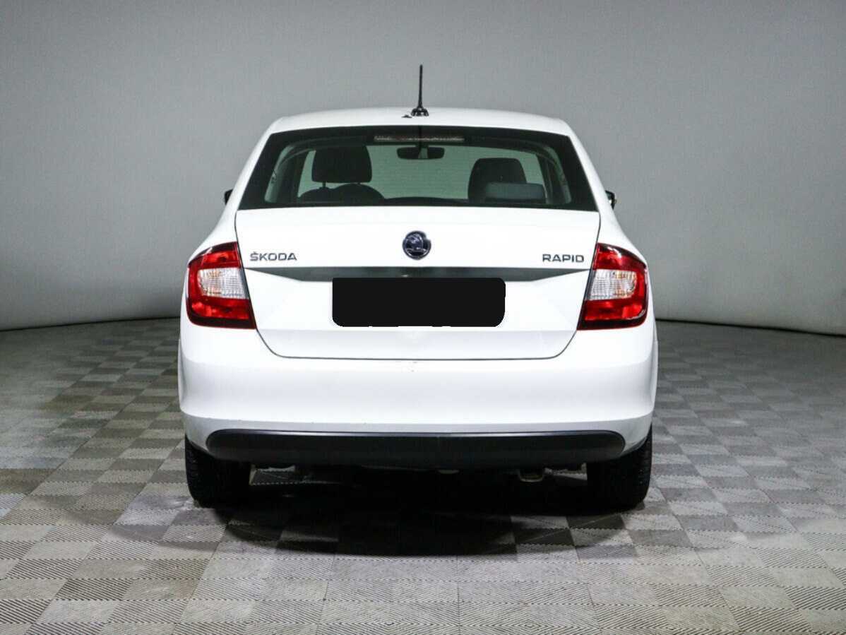 Skoda Rapid б/у, 2019, Механическая. Фото: #4