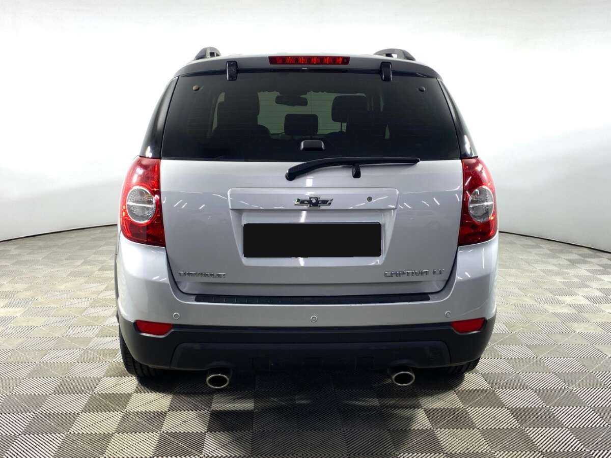 Chevrolet Captiva б/у, 2012, Автоматическая. Фото: #4