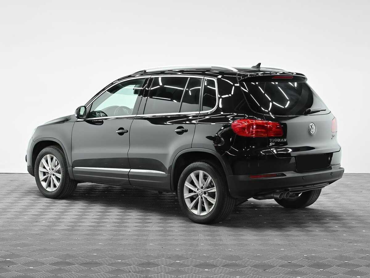 Volkswagen Tiguan б/у, 2013, Роботизированная. Фото: #2