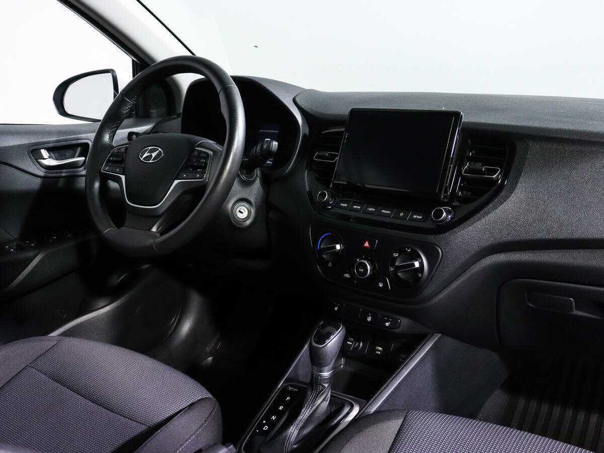 Hyundai Solaris б/у, 2022, Автоматическая. Фото: #6
