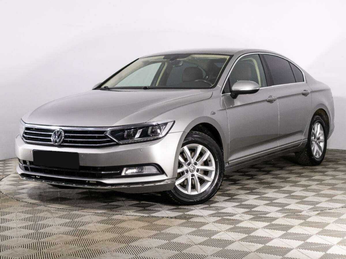 Volkswagen Passat б/у, 2017, Роботизированная. Фото: #0