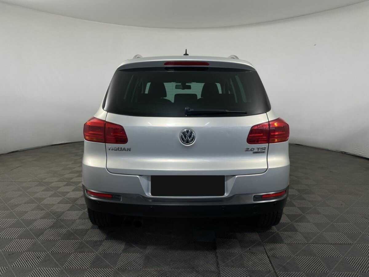 Volkswagen Tiguan б/у, 2012, Автоматическая. Фото: #2