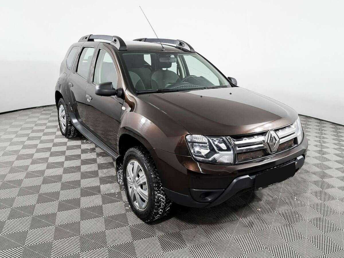 Renault Duster б/у, 2018, Механическая. Фото: #2