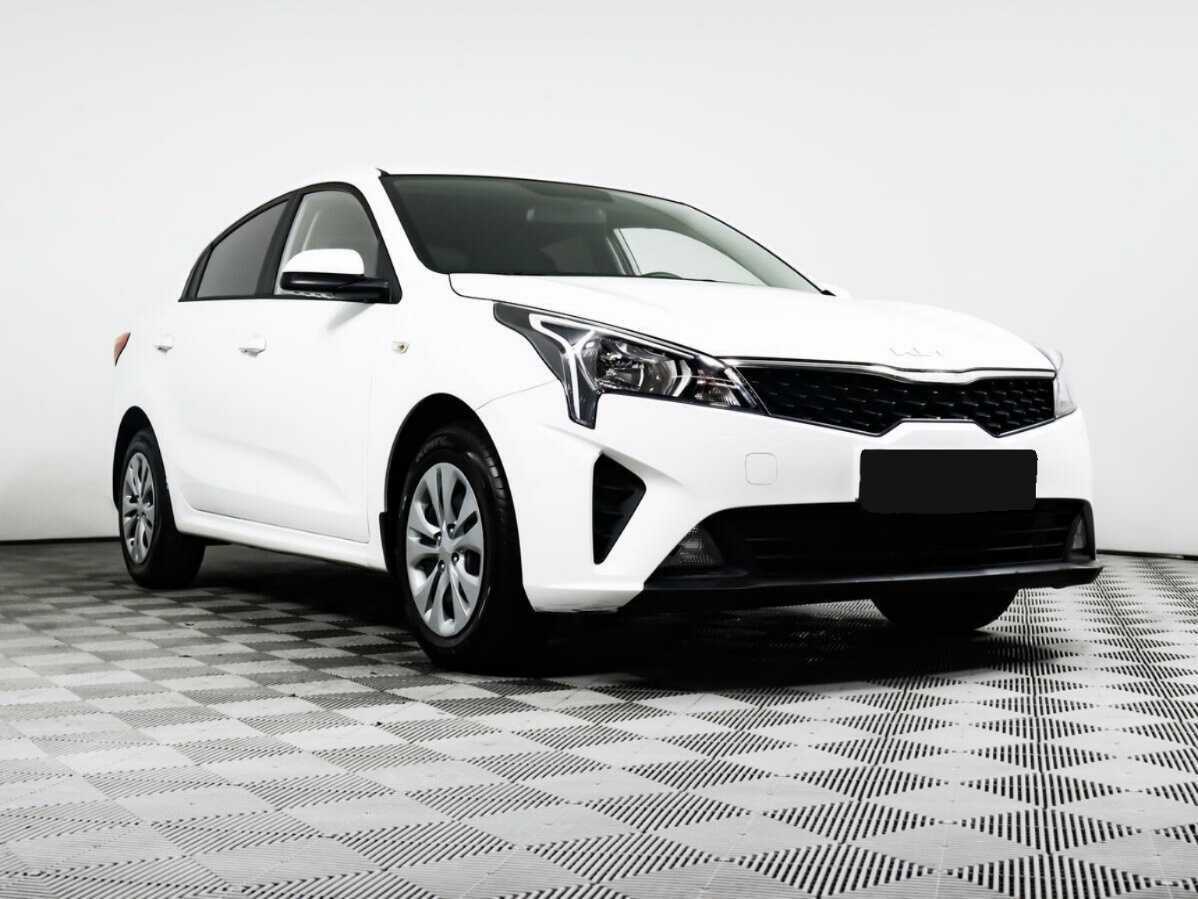 Kia Rio б/у, 2022, Автоматическая. Фото: #2
