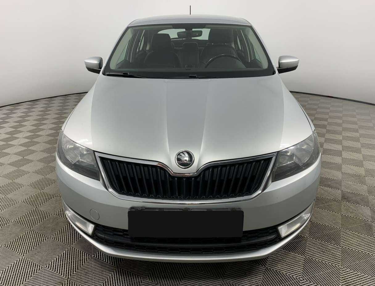Skoda Rapid б/у, 2017, Механическая. Фото: #1