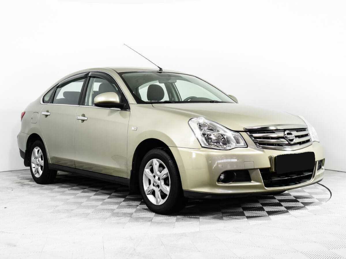 Nissan Almera б/у, 2014, Механическая. Фото: #2