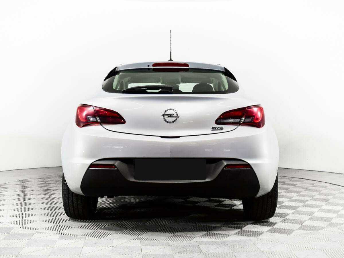 Opel Astra б/у, 2012, Механическая. Фото: #5