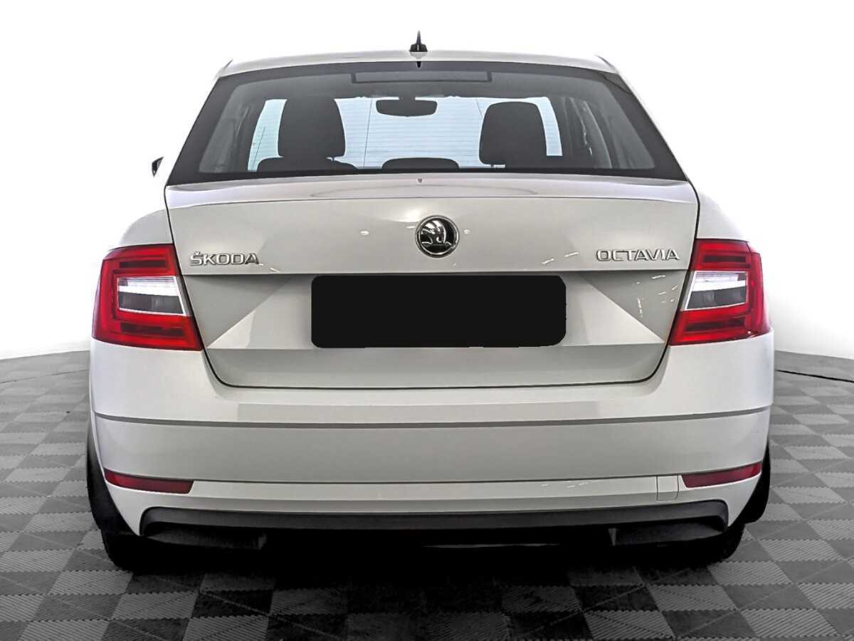 Skoda Octavia б/у, 2019, Механическая. Фото: #5