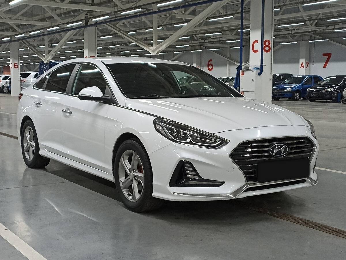 Hyundai Sonata б/у, 2017, Автоматическая. Фото: #2