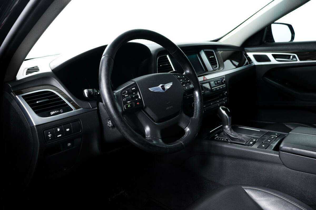 Hyundai Genesis б/у, 2016, Автоматическая. Фото: #12