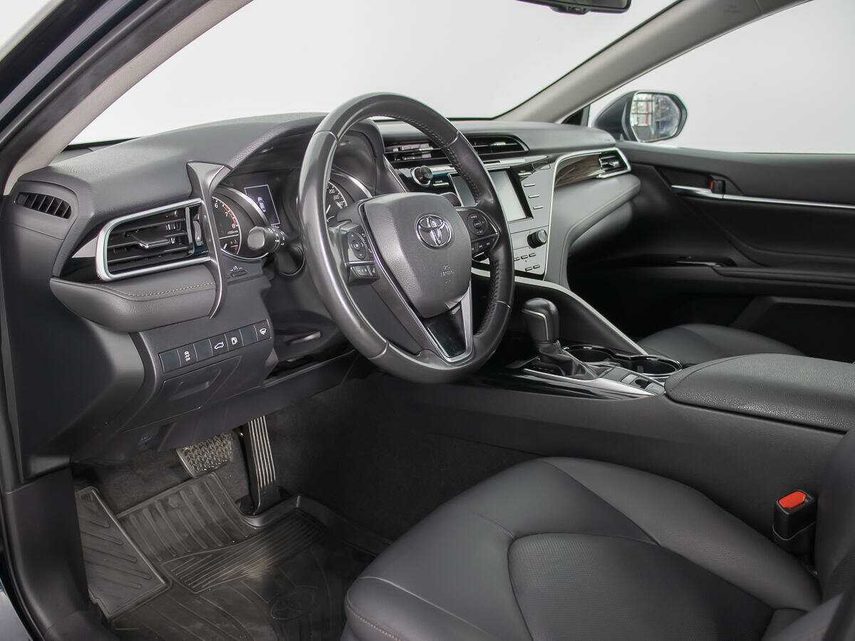 Toyota Camry б/у, 2018, Автоматическая. Фото: #11
