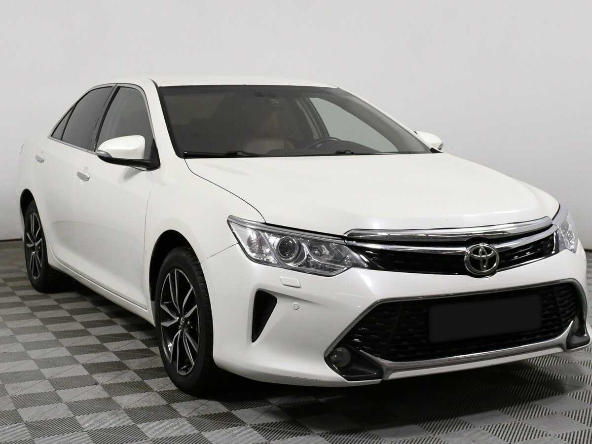 Toyota Camry б/у, 2017, Автоматическая. Фото: #2