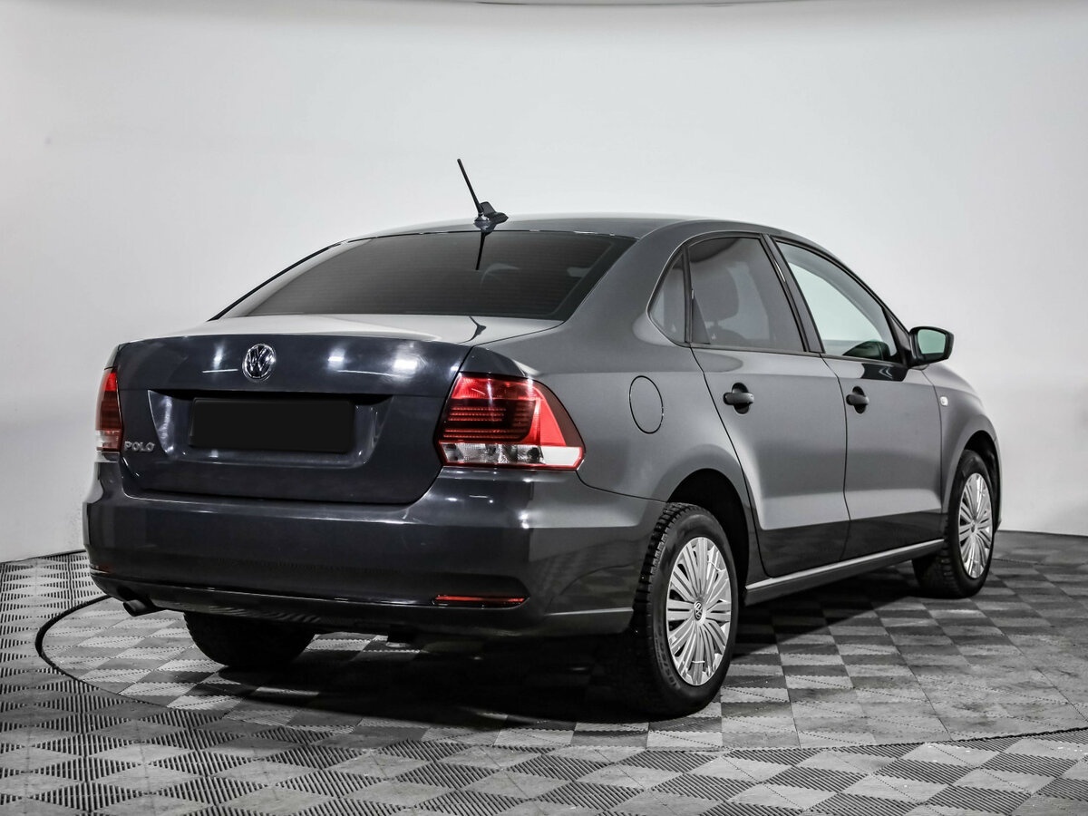 Volkswagen Polo б/у, 2018, Механическая. Фото: #3