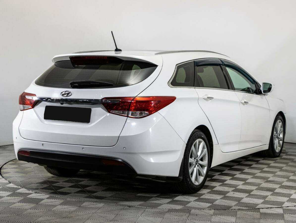 Hyundai i40 б/у, 2014, Автоматическая. Фото: #3