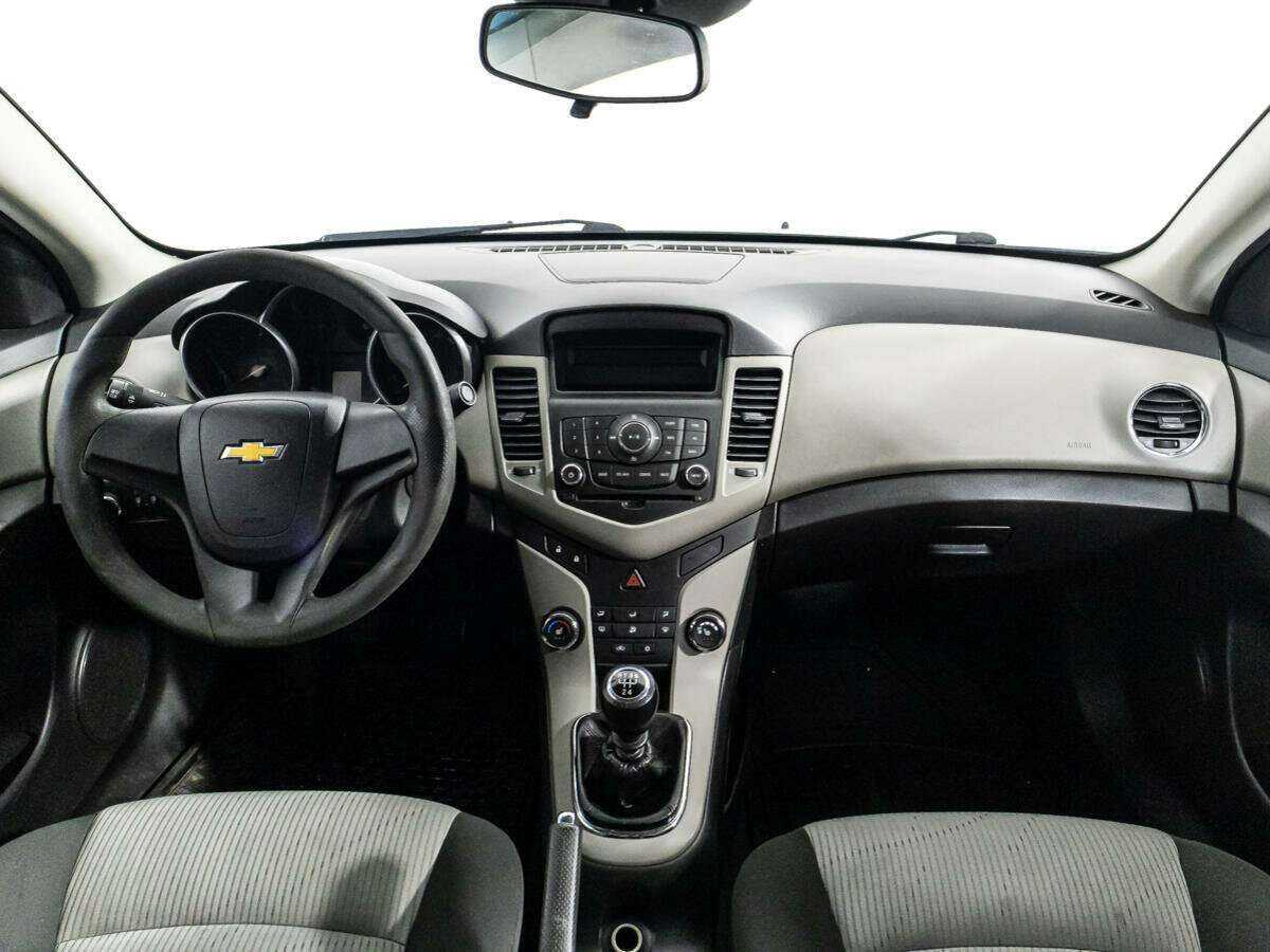 Chevrolet Cruze б/у, 2012, Механическая. Фото: #12