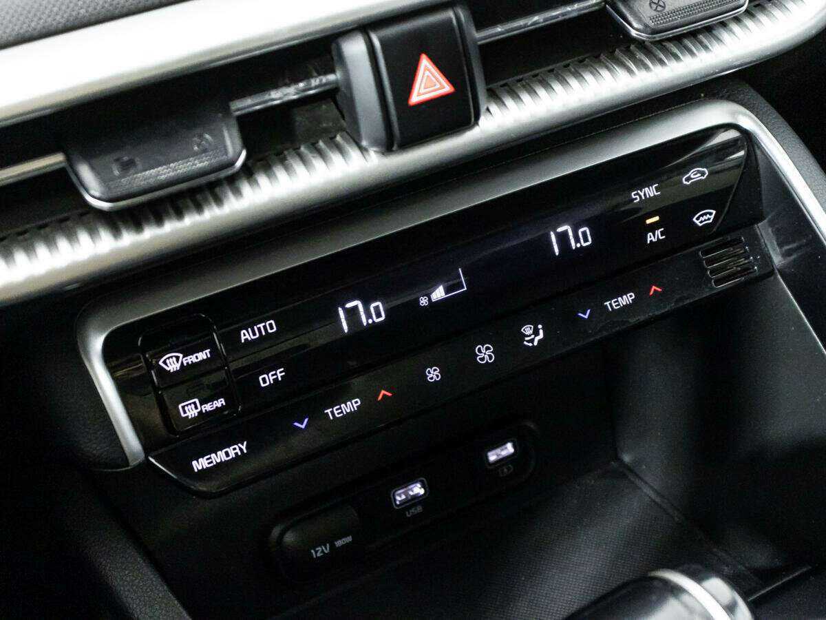 Kia K5 б/у, 2021, Автоматическая. Фото: #13