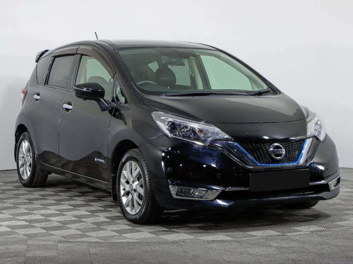 Nissan Note б/у, 2017, Автоматическая. Фото: #2